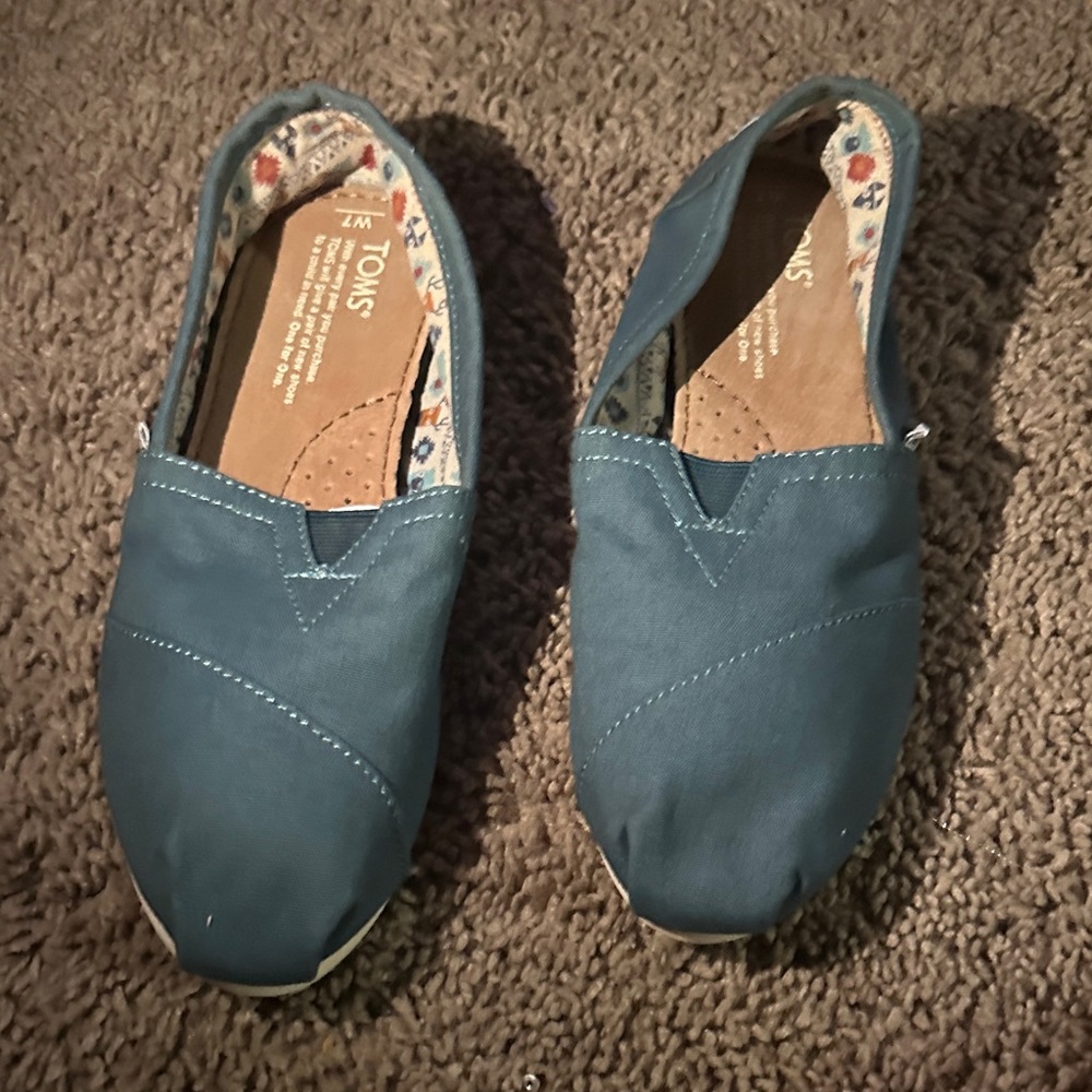 TOMS Kids Teal Moccasins